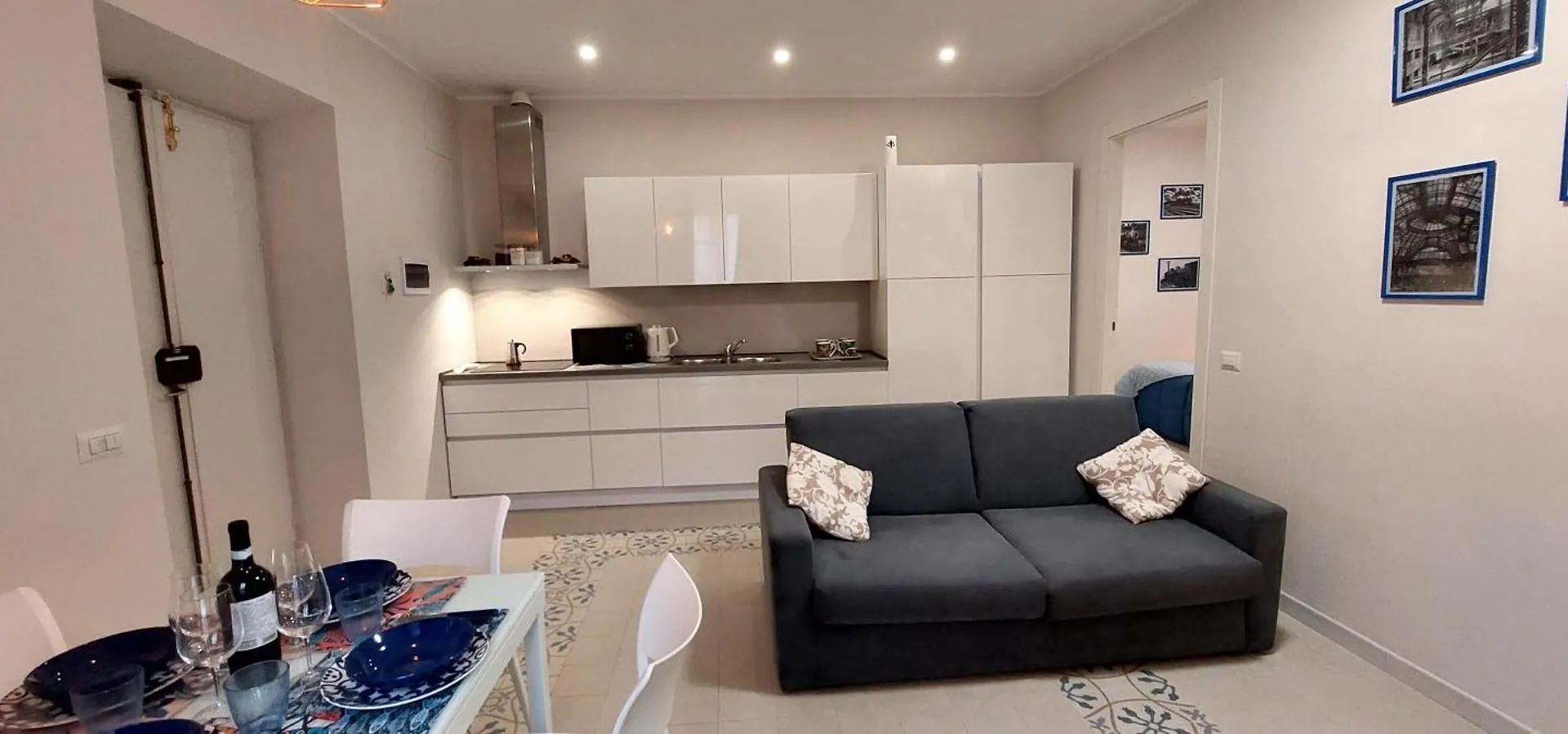 Light Blue Station Apartment Rome Italy