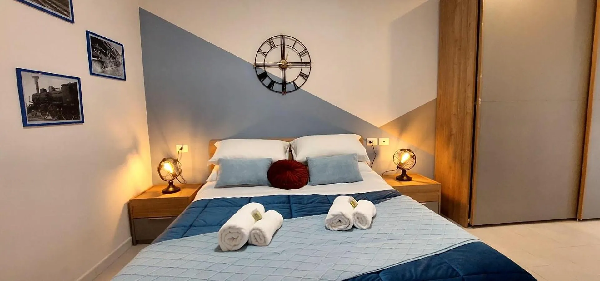Light Blue Station Apartment Rome