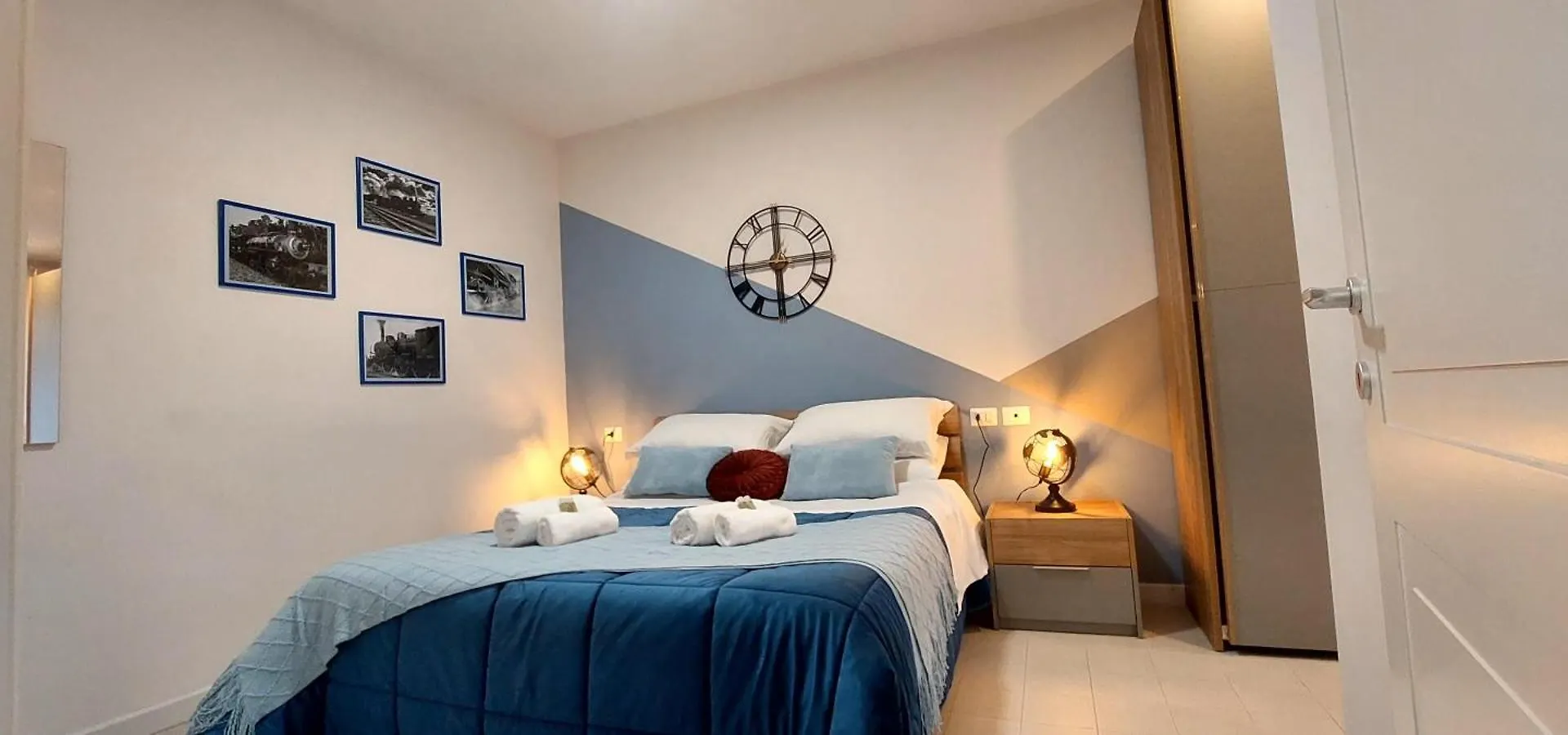 Light Blue Station Apartment location